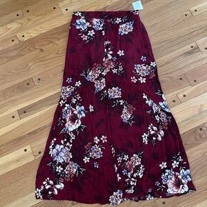 New Hem & Thread Long Maxi Boho Ruffle Festival Skirt Long Front Open Slit